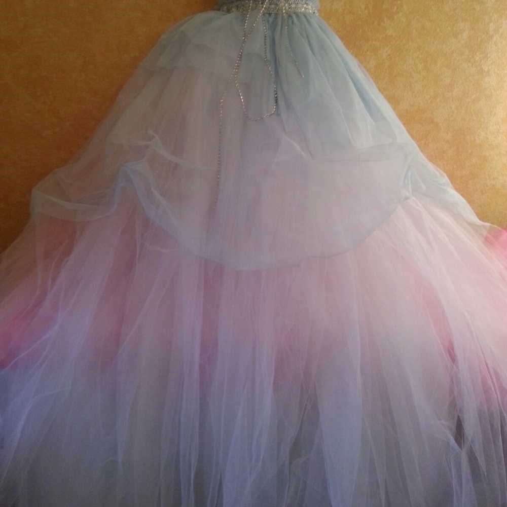 Cinderella Blue Babydoll Tulle Wedding Ballgown - Picture 2 of 8